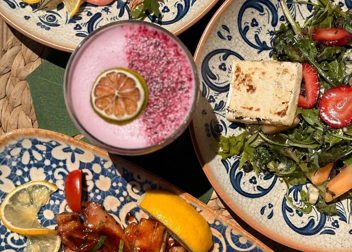 Elia Mare - Free Access